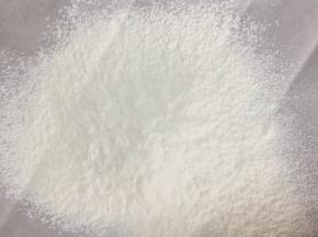 低筋面粉过两次筛备用