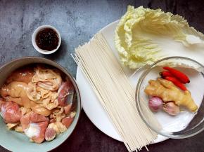 准备材料如图。