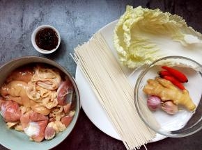 准备材料如图。