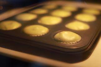 烤箱预热150度上下火中层20分钟左右