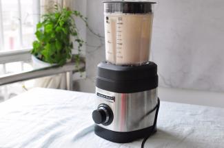 打至花生核桃露细腻香滑为止。多打一会没关系，它有四重保护。电机过热保护，马达过速保护，磁点保护，电流过载保护。让你在使用过程中安然无忧。