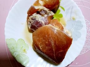 准备好一块儿猪肉。