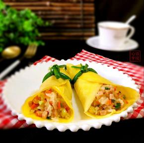 用开水烫锅的葱系上，稍稍扎紧，既漂亮又美味...