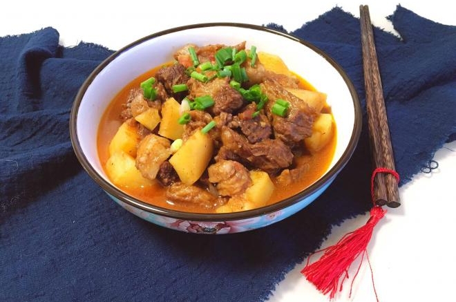 土豆炖牛肉