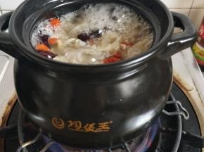 汤汁变得浓稠了