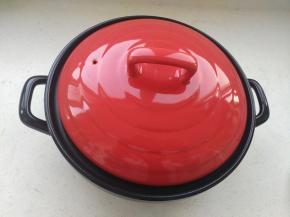 准备好干烧急冷都不破的黑乐砂锅。