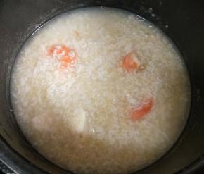 出锅请加少许盐调味即可。