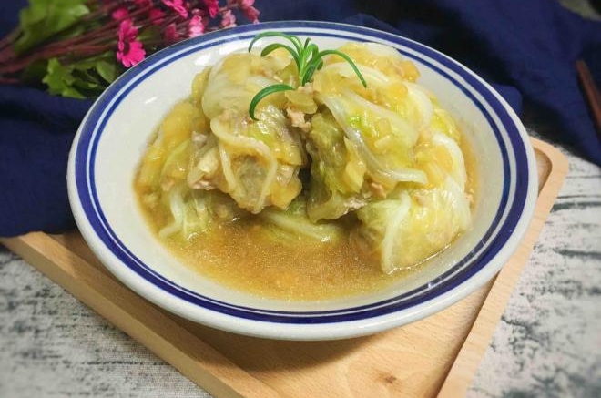 蒸白菜肉卷