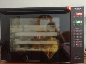 送入提前预热好的猛犸象风炉，190度17分钟即可。