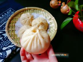 大包子。
