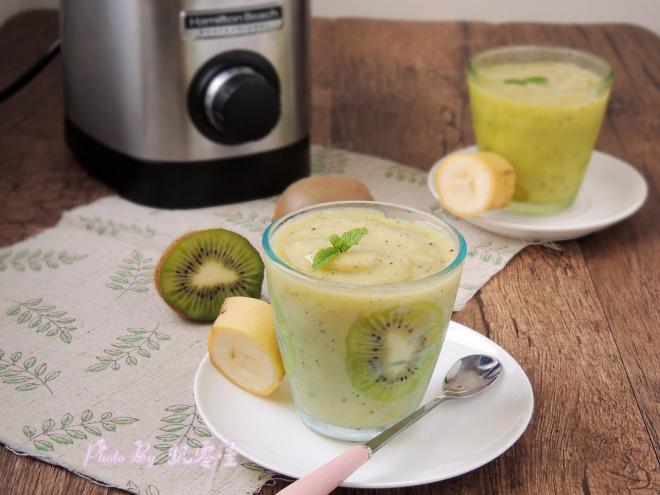 奇异果香蕉思慕雪