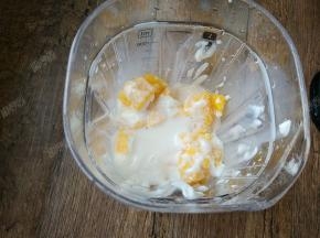 搅拌杯盖好杯盖