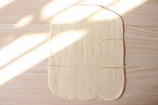 用刀分割成如图9份