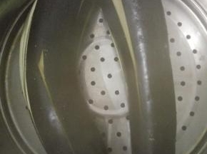 放入蒸笼开始蒸