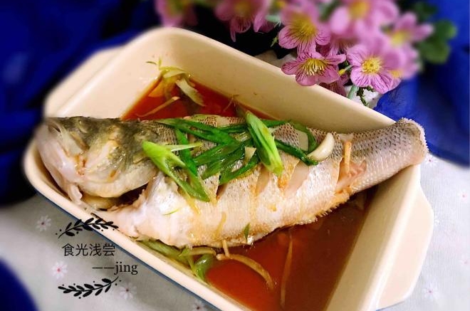 清蒸鲈鱼