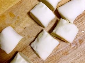 切成均匀的面团