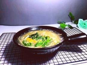 菠菜烫熟就可以关火了