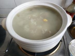 中间要搅拌下防止糊锅