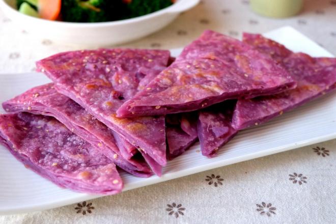 紫薯椒盐芝麻饼