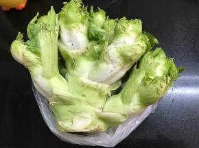 这个就是抱子芥，也叫儿菜，在我们这儿叫囡囡菜。