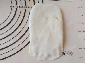 翻面，底边压薄