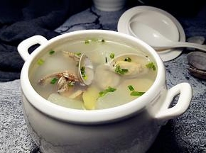 非常鲜美的汤水！