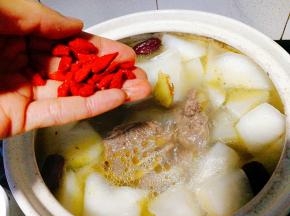 加入枸杞子