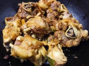 收浓汤汁即可