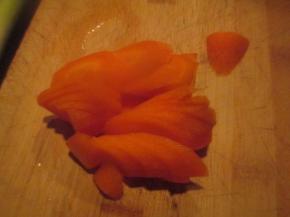 把胡萝卜也切片