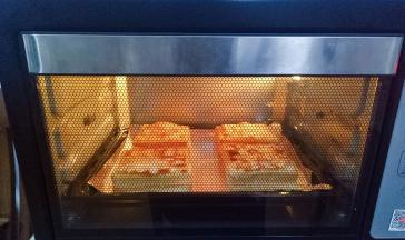 观察上色，起泡泡即可