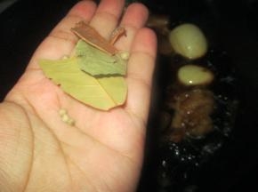 加入适量的香料