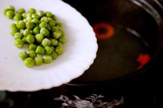 1分钟后放入青豆