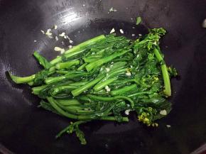 翻炒均匀即可出锅