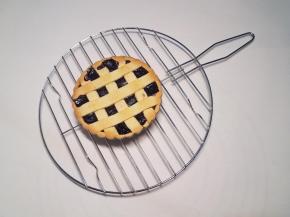 放入预热好的烤箱160度，大约30分钟终于即可。