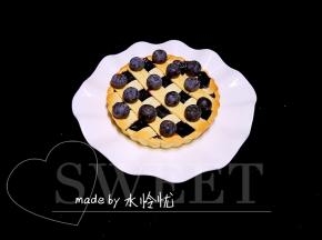 一款非常甜美的小甜品就完成了。