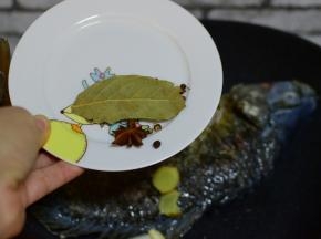 加花椒，八角，香叶