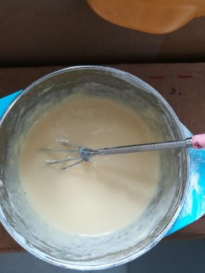 搅拌均匀，至无颗粒。