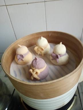 可以不同的配色做好几个，入蒸笼