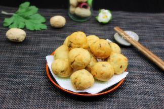 酥炸虾肉豆腐丸子，一出锅，全扫光，在厨房偷偷留了几个自己吃