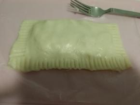 用叉子把四边压出道道