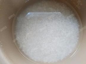 用清水浸泡30分钟