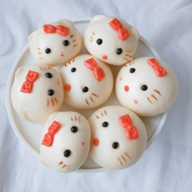 可爱的猫咪馒头