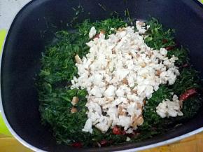 再下炒香的豆腐