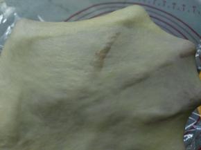 程序结束后，取出面团状态，可拉出厚而富有弹性的膜即可