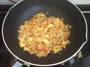 入味后放入鸡蛋