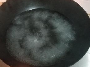 一直到水完全沸腾。