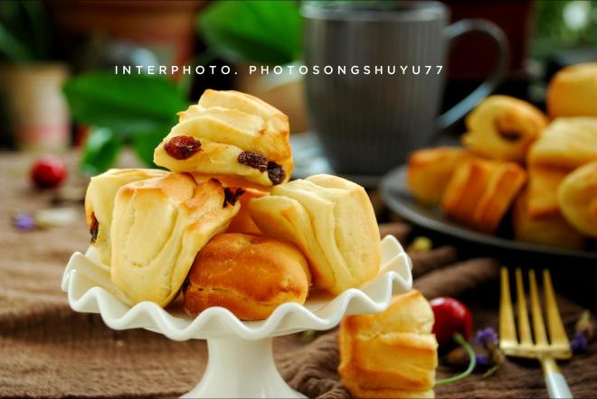 一口香蜜豆小面包