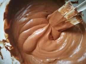 把剩下的倒一起混合均匀