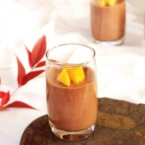 加点水果点缀一下就可以吃了，很好吃哦，就是吃冰淇淋的感觉！