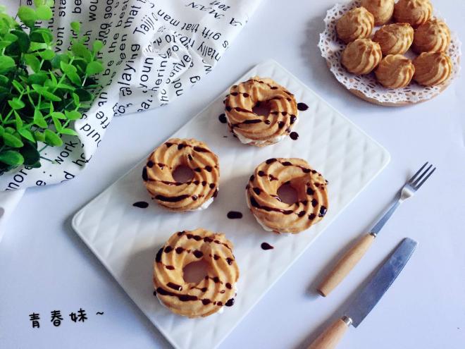 甜甜圈奶油泡芙